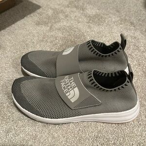 THE NORTH FACE slip on sneaker
